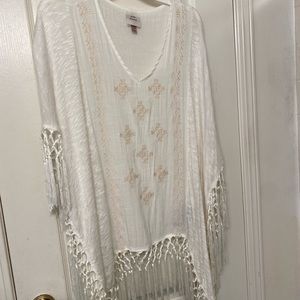 Oversized white blouse